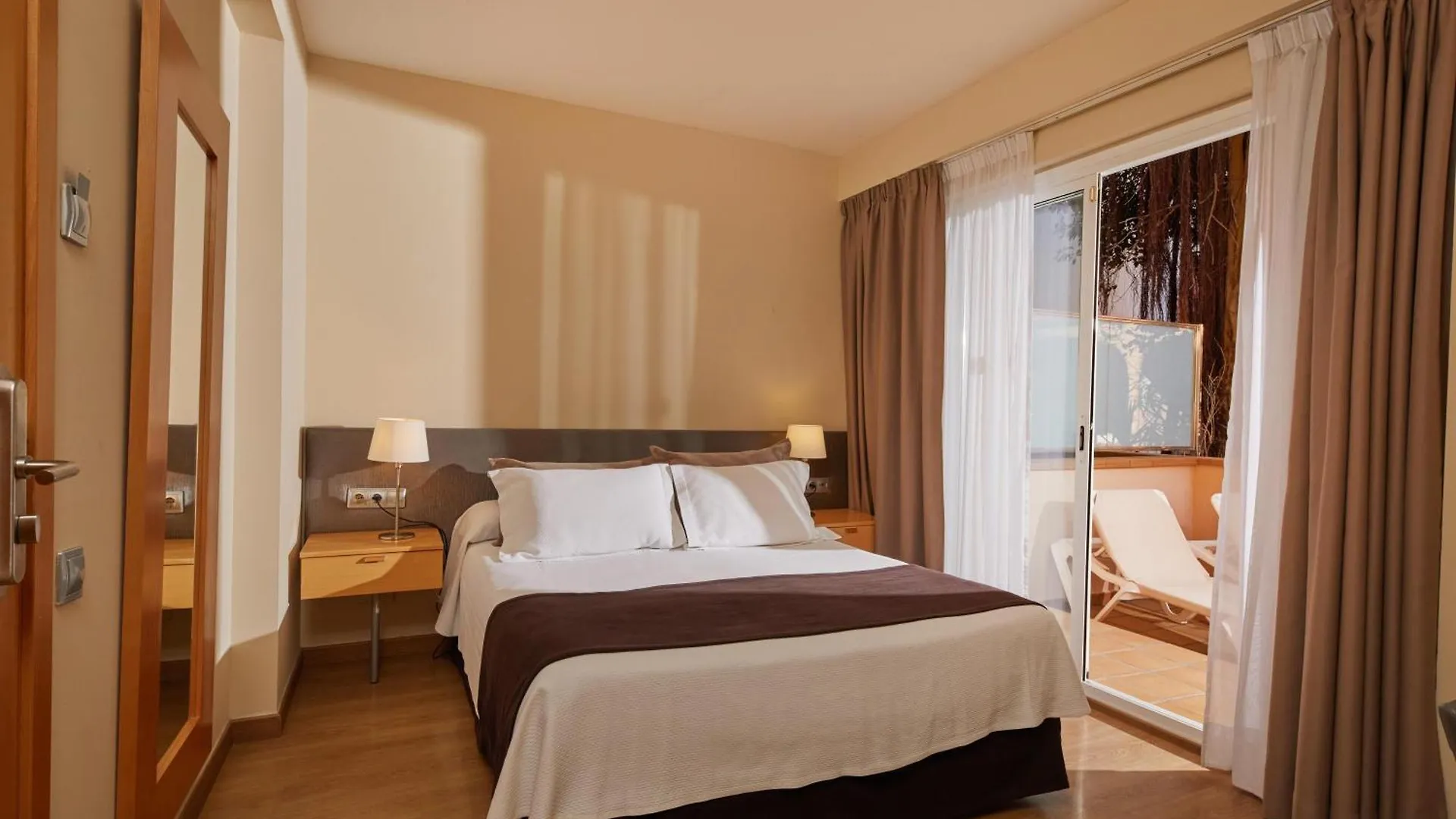 Sercotel Hotel Zurbaran Palma  Palma de Mallorca