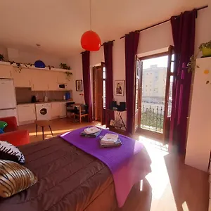 malaga-dreams-apartments.es-andalucia.com/