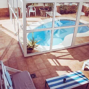 https://aloe-vera-shared-house.in-canary-islands.com